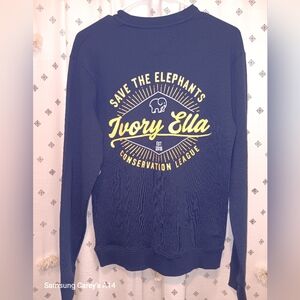 NWT IVORY ELLA SWEATSHIRT